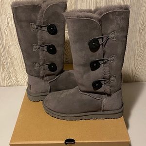UGG Bailey Button Triplet II Boot
